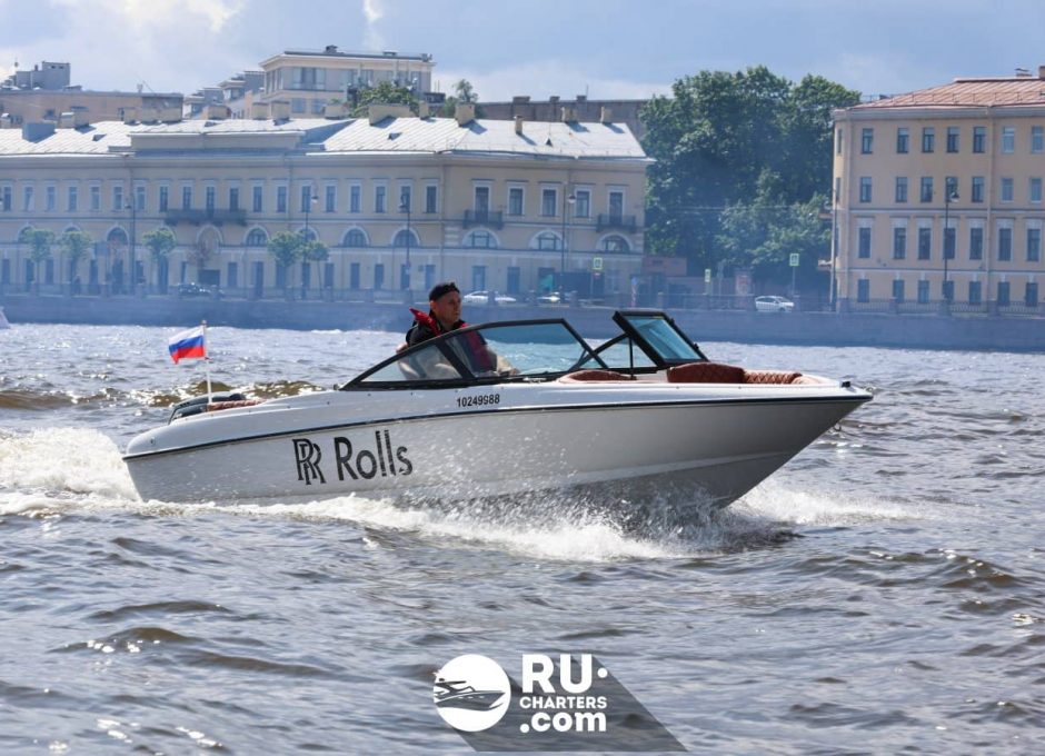 «Роллс» Аренда катера в СПб