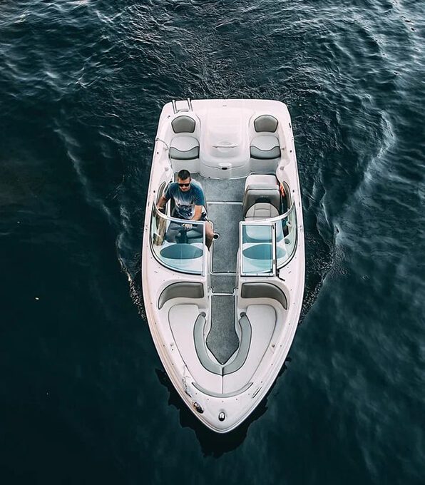 «sea Ray 180 Лотос» Аренда катера в СПб