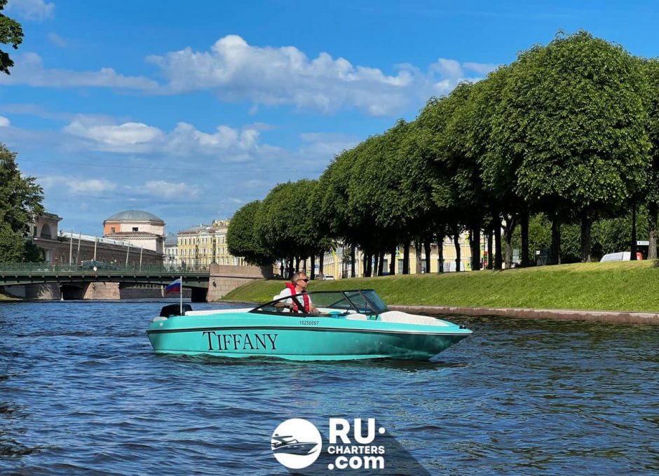«Тиффани» Аренда катера в СПб
