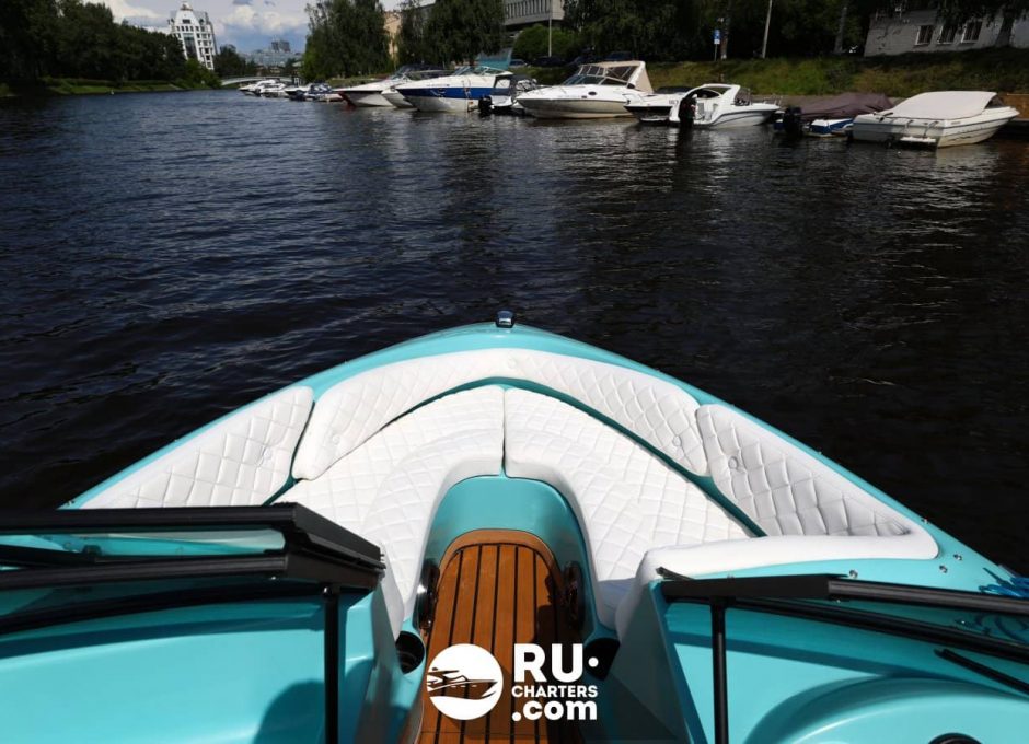 «Тиффани» Аренда катера в СПб