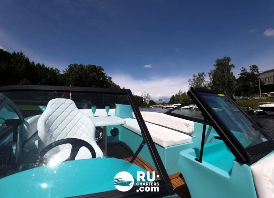 «Тиффани» Аренда катера в СПб