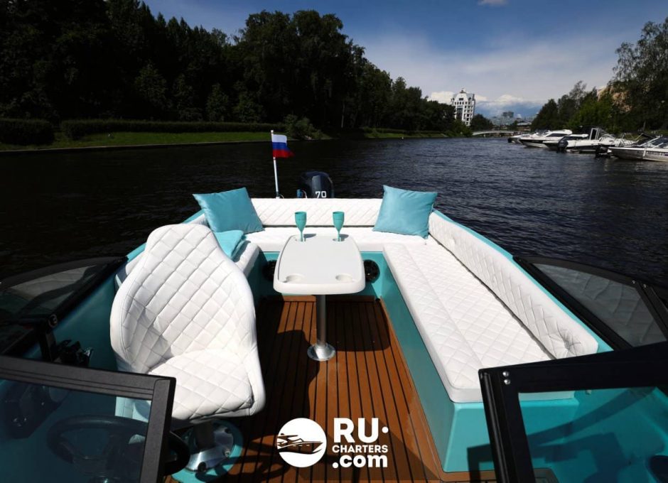 «Тиффани» Аренда катера в СПб