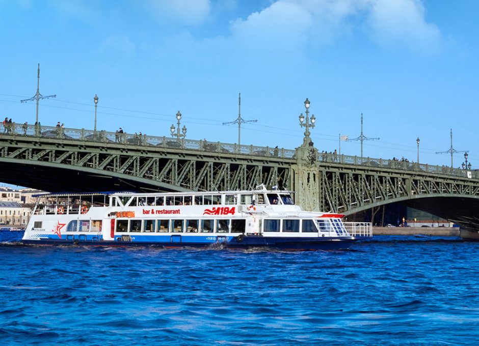 «Москва 194» Аренда теплохода в СПб