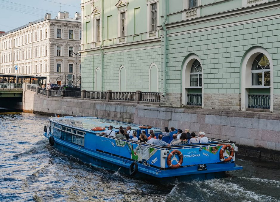 «Русалочка» Аренда теплохода в СПб