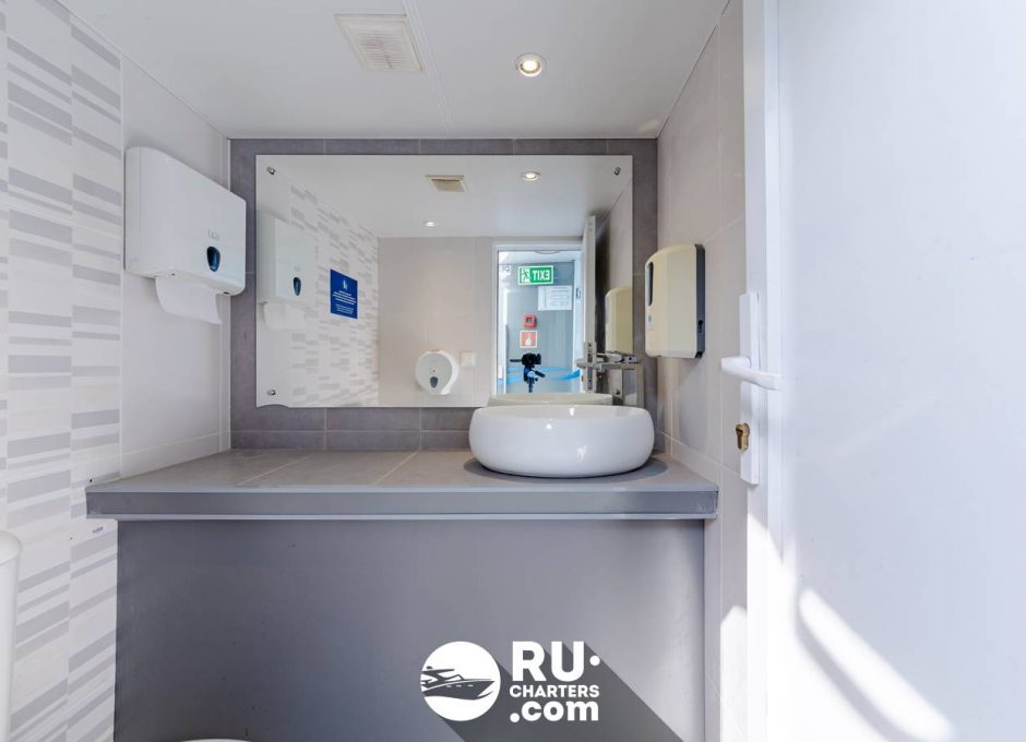 «Русалочка» Аренда теплохода в СПб