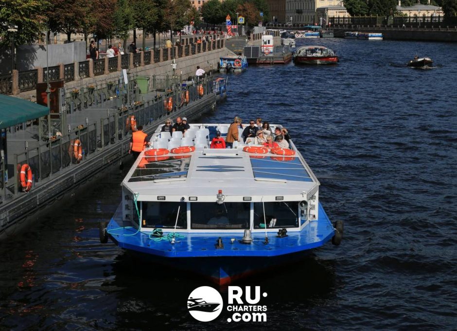 «Сити Круиз» Аренда теплохода в СПб