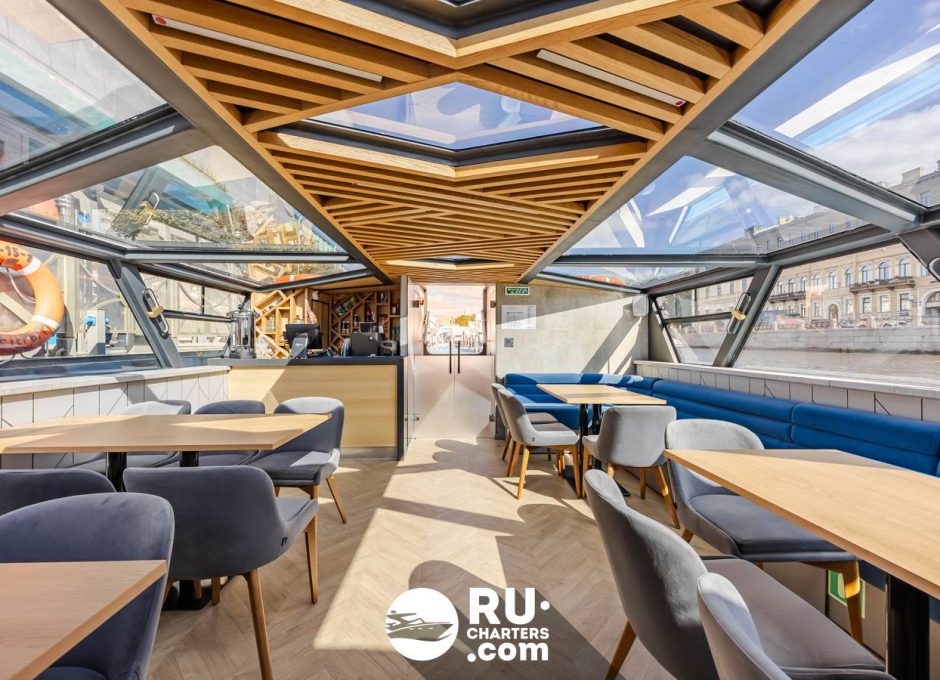 «Сити Круиз» Аренда теплохода в СПб