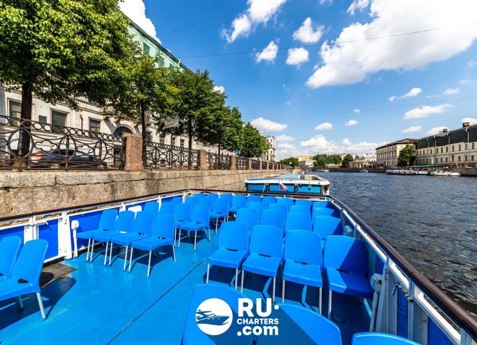 «Смоленка» Аренда теплохода в СПб