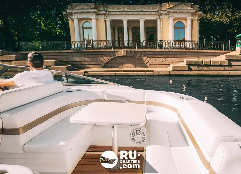 «formula 260 Ss Магнум» Аренда катера в СПб