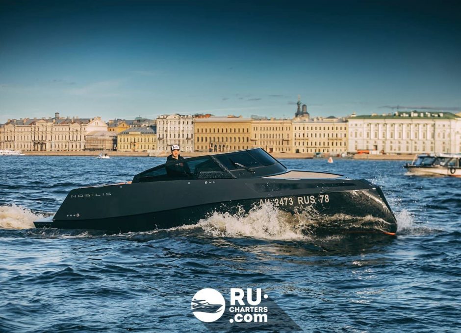 «nobilis 858» Аренда катера в СПб