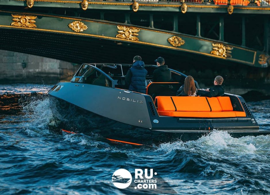 «nobilis 858» Аренда катера в СПб
