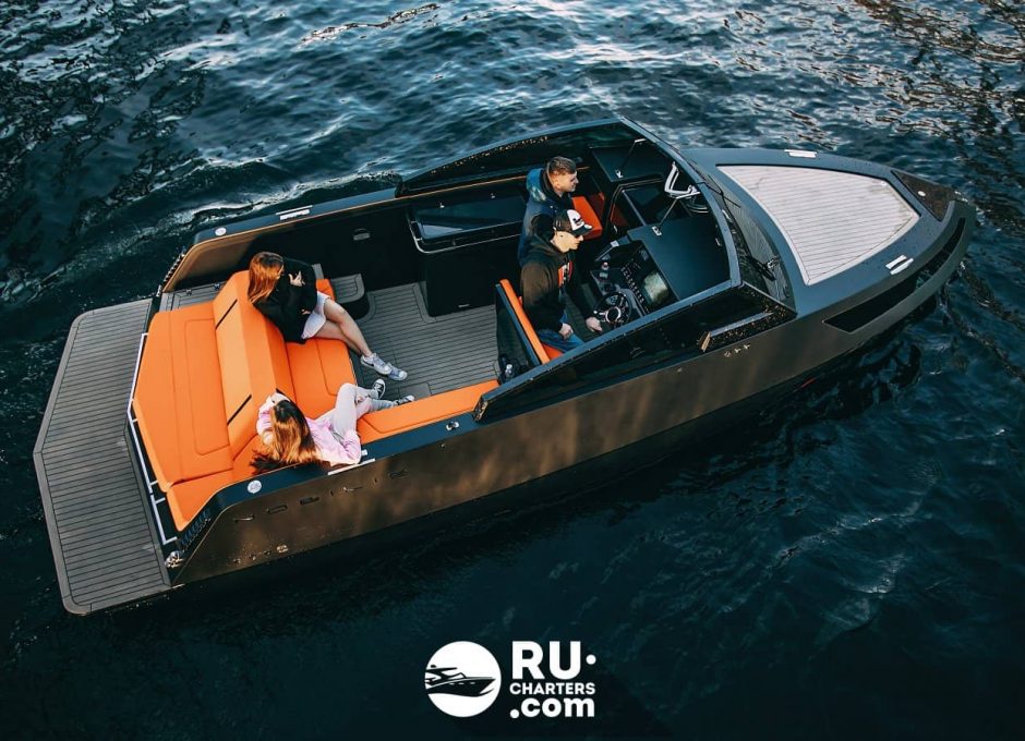 «nobilis 858» Аренда катера в СПб