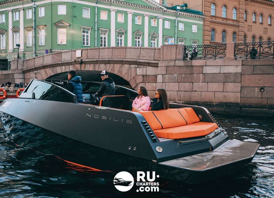 «nobilis 858» Аренда катера в СПб