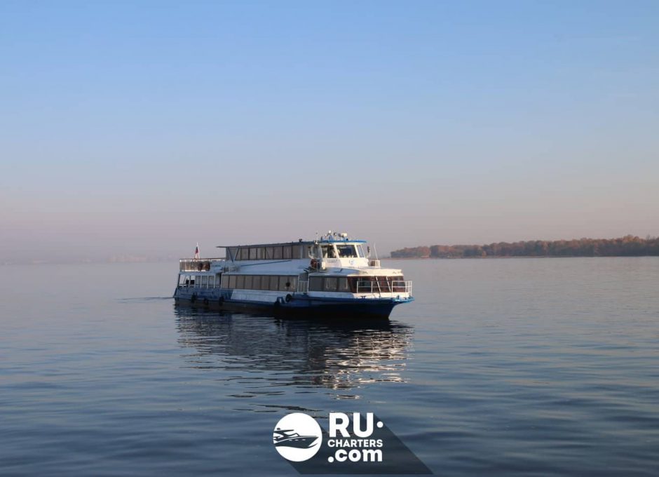 «Людмила» Аренда теплохода в СПб