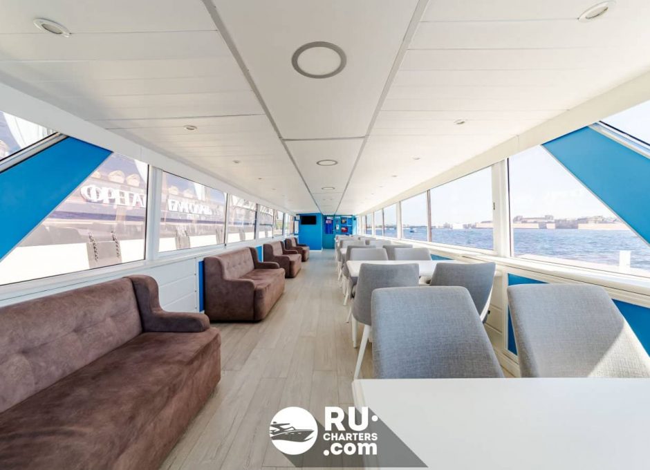 «Людмила» Аренда теплохода в СПб