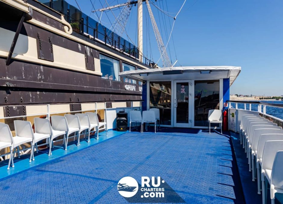 «Людмила» Аренда теплохода в СПб