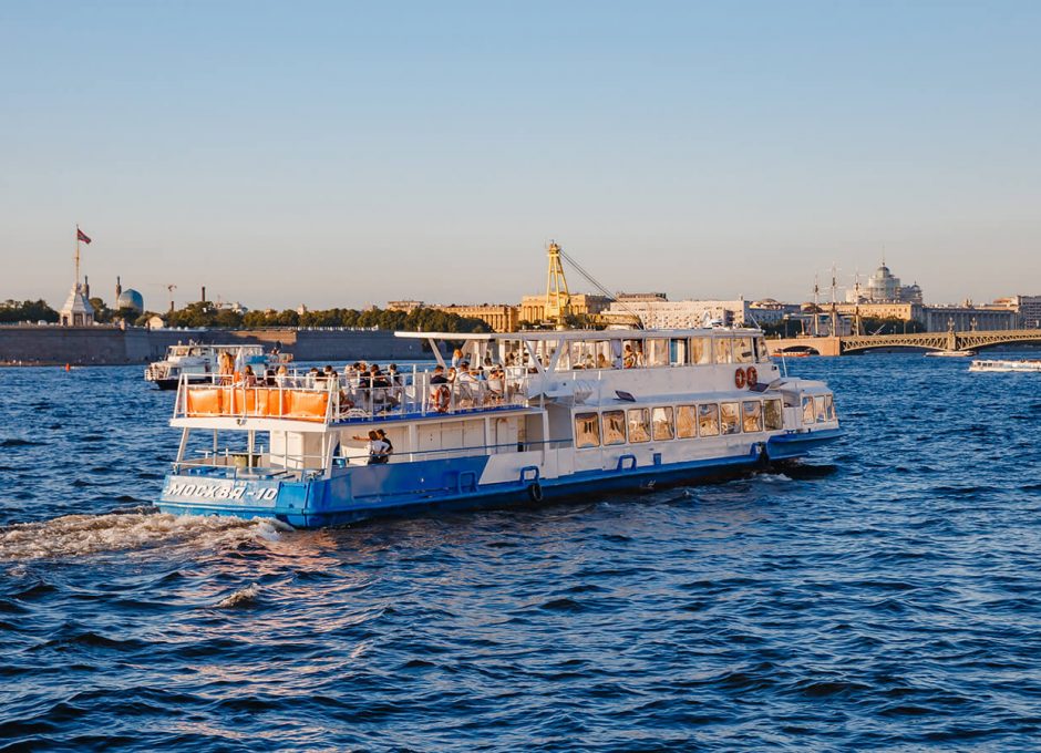 «Москва 10» Аренда теплохода в СПб