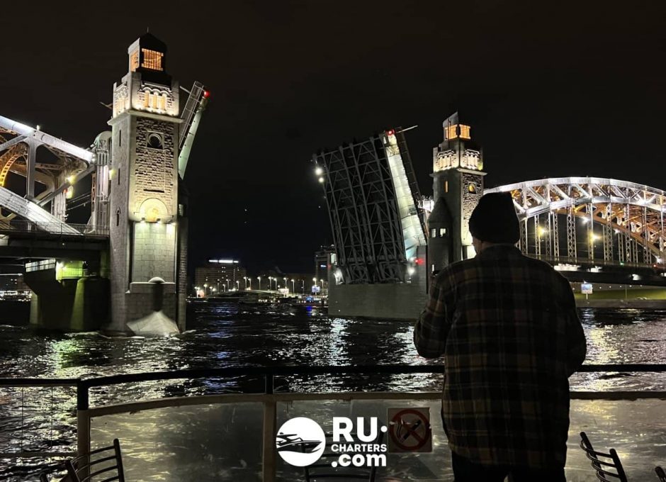 «Москва 64» Аренда теплохода в СПб