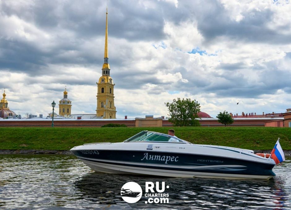 «Антарес» Аренда катера в СПб