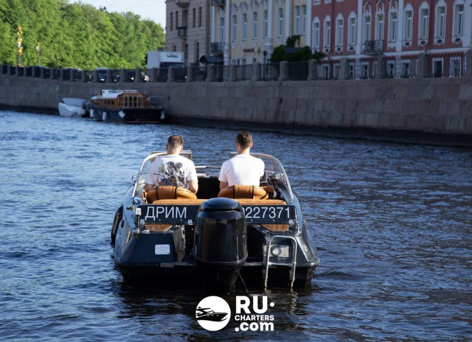 «Дрим» Аренда катера в СПб
