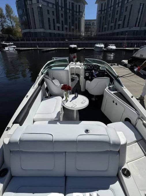 «searay 260 АМО» Аренда катера в СПб