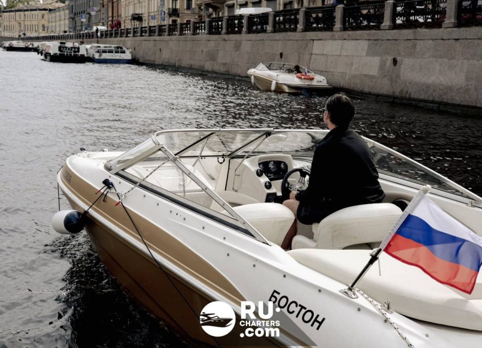 «Бостон» Аренда катера в СПб