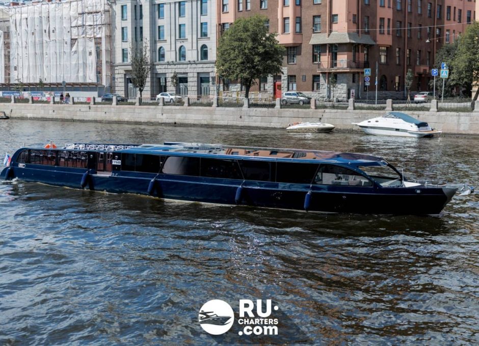 «Граф» Аренда теплохода в СПб