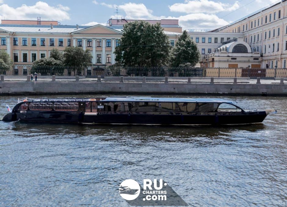 «Граф» Аренда теплохода в СПб