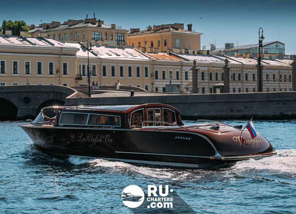 «Виаджо» Аренда катера в СПб